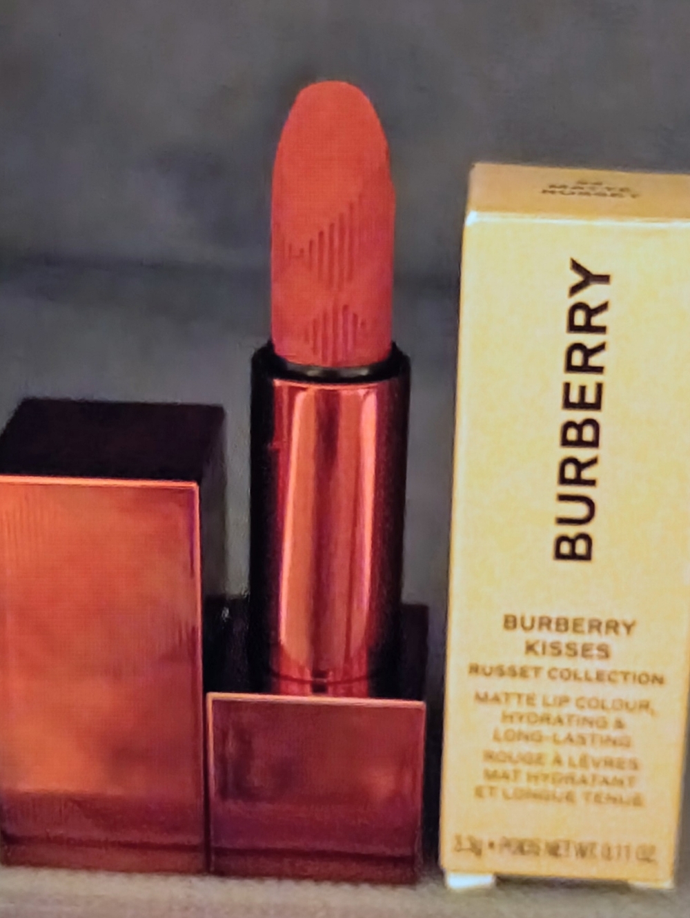 Burberry Kisses Matte Lip Colour Russet Collection Hydrating Long-Lasting...